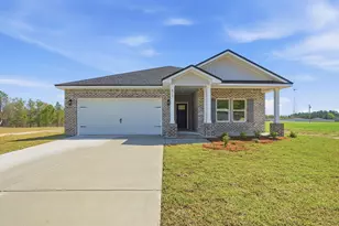 6117 Mildreds Wy, Crestview, FL 32539 - Photo 1