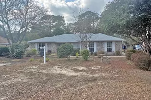 110 Choctaw Cove, Valparaiso, FL 32580 - Photo 1