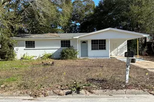 801 Newport Dr, Fort Walton Beach, FL 32547 - Photo 1