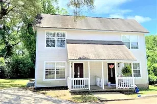 211 Evans St, Niceville, FL 32578 - Photo 1