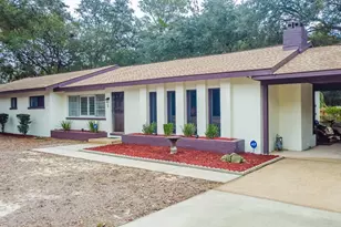 2 Warwick Dr, Shalimar, FL 32579 - Photo 1