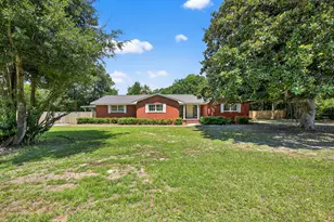 758 9th Ave, Crestview, FL 32536 - Photo 1