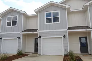 323 Callie Dr, Crestview, FL 32536 - Photo 1