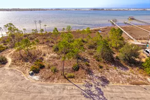 222 Tecumseh Ln, Mary Esther, FL 32569 - Photo 1