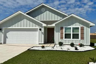 839 Otto Loop, Crestview, FL 32539 - Photo 1
