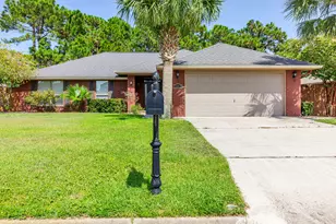 1952 Bay Pine Cir, Gulf Breeze, FL 32563 - Photo 1