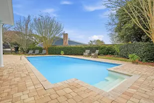 130 Lake Lorraine Cir, Shalimar, FL 32579 - Photo 1