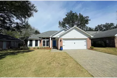 303 Parkwood Place, Niceville, FL 32578 - Photo 1