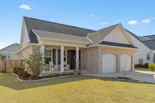 151 Raiders Trail, Valparaiso, FL 32580 - Photo 1
