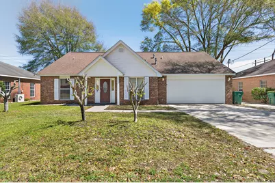 4571 Top Flight Drive, Crestview, FL 32539 - Photo 1