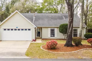 110 Meadowbrook Ct, Niceville, FL 32578 - Photo 1