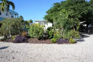 2483 Yellowtail Dr, Marathon, FL 33050 - Photo 3