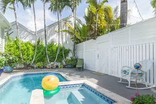 909 United St, Key West, FL 33040 - Photo 29