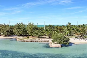 75131 Overseas Hwy, Lower Matecumbe, FL 33036 - Photo 1
