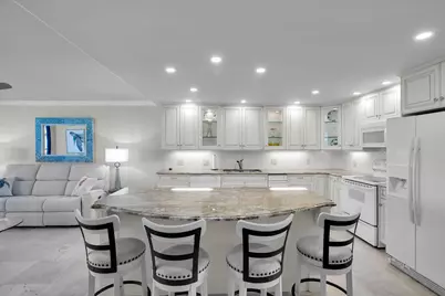 101 E Ocean Drive #C402, Key Colony Beach, FL 33051 - Photo 5