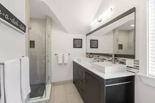 1011 Simonton St, Key West, FL 33040 - Photo 27