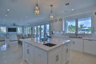 128 Leoni Dr, Plantation Key, FL 33036 - Photo 9