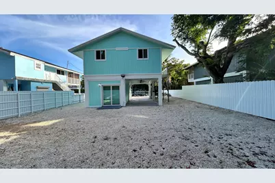 421 Mahogany Avenue, Key Largo, FL 33037 - Photo 1