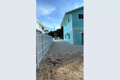 421 Mahogany Avenue, Key Largo, FL 33037 - Photo 43