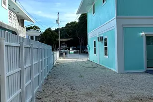 421 Mahogany Ave, Key Largo, FL 33037 - Photo 43