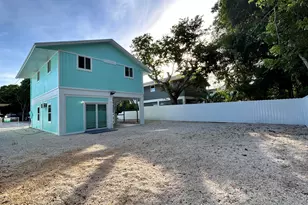 421 Mahogany Ave, Key Largo, FL 33037 - Photo 3