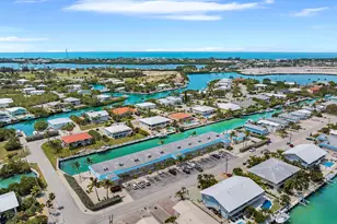 389 N Anglers Dr, Marathon, FL 33050 - Photo 3