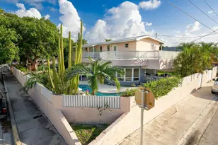 1229 5th St, Key West, FL 33040 - Photo 37