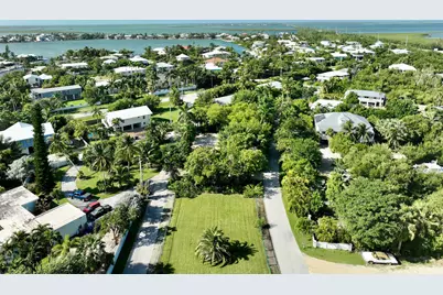132 Sugarloaf Drive, Sugarloaf Key, FL 33042 - Photo 1