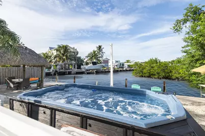 8188 Aviation Boulevard, Marathon, FL 33050 - Photo 1