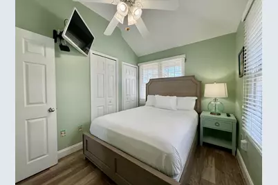 2002 Marina Villa Drive #Hawks Cay Resort, Duck Key, FL 33050 - Photo 35