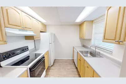 300 Ocean Drive #22, Key Largo, FL 33037 - Photo 3