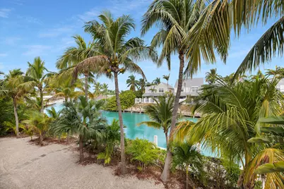 132 N Indies Drive, Duck Key, FL 33050 - Photo 7