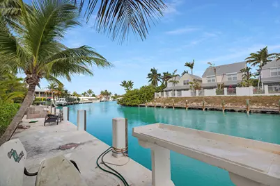 132 N Indies Drive, Duck Key, FL 33050 - Photo 9