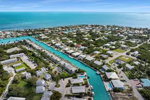 132 N Indies Dr, Duck Key, FL 33050 - Photo 47