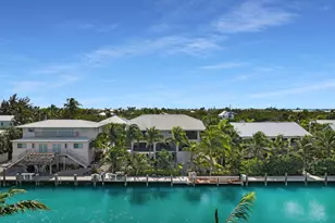 132 N Indies Dr, Duck Key, FL 33050 - Photo 3