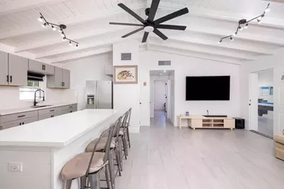 147 Plantation Avenue, Plantation Key, FL 33070 - Photo 1