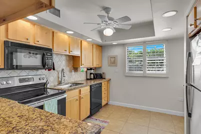 601 W Ocean Drive #203A, Key Colony, FL 33051 - Photo 15