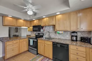 601 W Ocean Dr, Key Colony, FL 33051 - Photo 17
