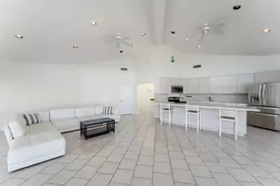 184 Bahama Ave, Key Largo, FL 33037 - Photo 19