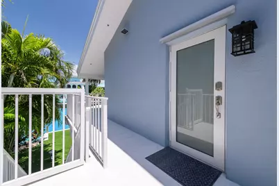 334 E Seaview Drive, Duck Key, FL 33050 - Photo 19