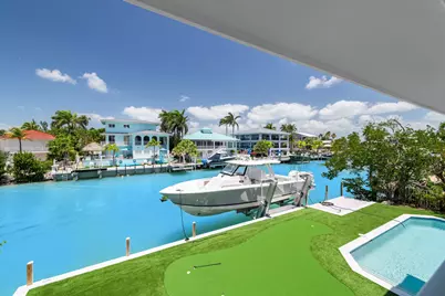 334 E Seaview Drive, Duck Key, FL 33050 - Photo 11