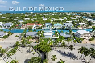 334 E Seaview Dr, Duck Key, FL 33050 - Photo 59