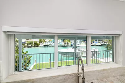 334 E Seaview Drive, Duck Key, FL 33050 - Photo 31