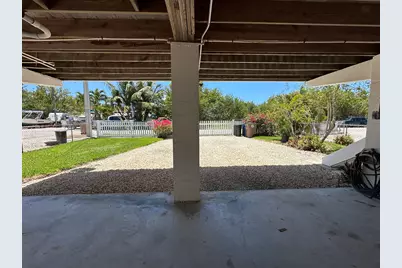 31171 Avenue H, Big Pine Key, FL 33043 - Photo 21
