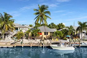 461 & 471 3rd St, Key Colony Beach, FL 33051 - Photo 33