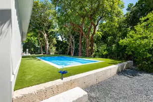 36 Park Rd, Upper Matecumbe Key Islamorada, FL 33036 - Photo 39