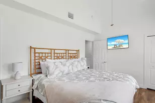 60 Golf Club Dr, Key West, FL 33040 - Photo 25