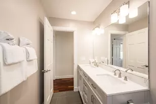 202 Admirals Ln, Key West, FL 33040 - Photo 37