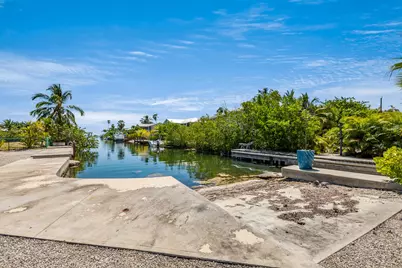 1151 Sugarloaf Boulevard, Sugarloaf Key, FL 33042 - Photo 27
