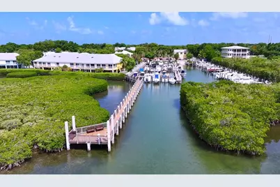 9812 Windward Avenue, Key Largo, FL 33037 - Photo 35
